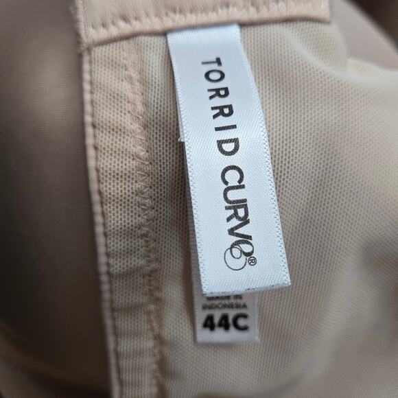 Torrid Curve 360 Back Smoothing Lightly Lined T-Shirt Bra Beige Size 44C - Picture 4 of 7